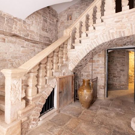 Отель Palazzo Rizzi Dimora Dei Templari Bitetto Экстерьер фото